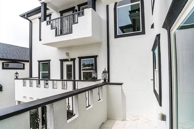 1801 Rosenberg Street 202, Galveston, TX 77550