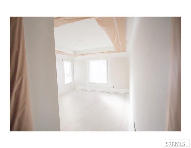 303 Galena Summit Dr, Idaho Falls, ID 83404