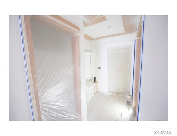 303 Galena Summit Dr, Idaho Falls, ID 83404