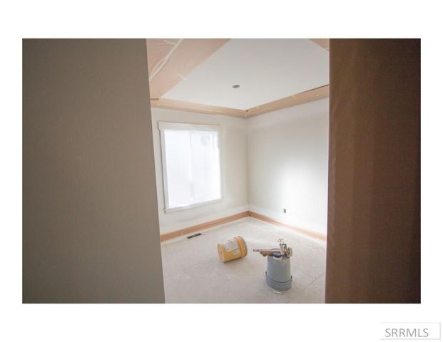 303 Galena Summit Dr, Idaho Falls, ID 83404