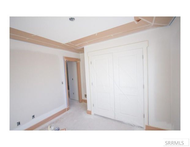 303 Galena Summit Dr, Idaho Falls, ID 83404