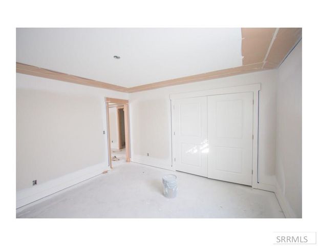 303 Galena Summit Dr, Idaho Falls, ID 83404