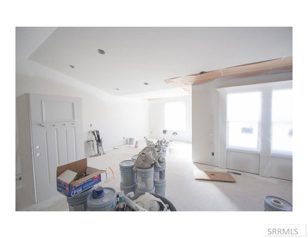 303 Galena Summit Dr, Idaho Falls, ID 83404