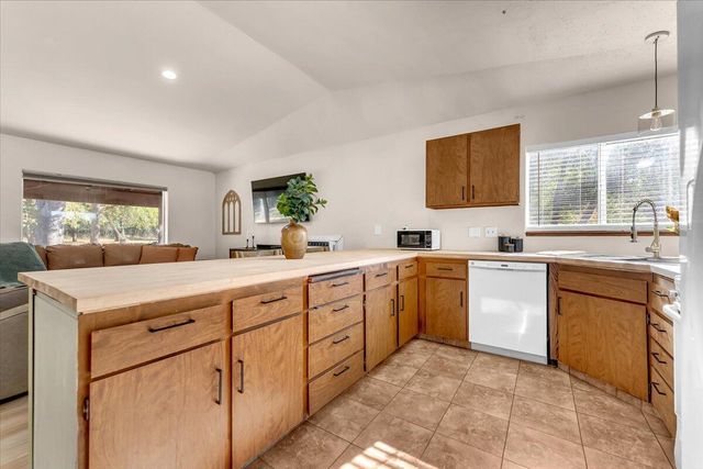 16485 Bo Lane, Cottonwood, CA 96022