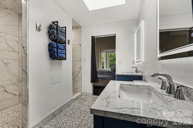 316 W 10th Street, Charlotte, NC 28202