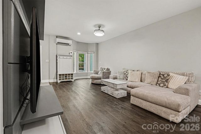 316 W 10th Street, Charlotte, NC 28202