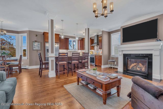 612 Lake Avenue, Spring Lake Heights, NJ 07762