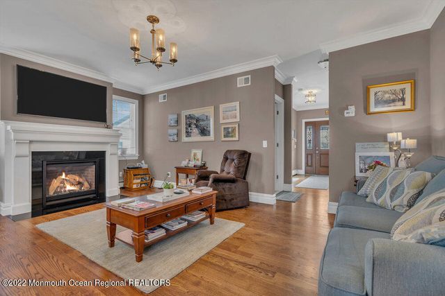 612 Lake Avenue, Spring Lake Heights, NJ 07762