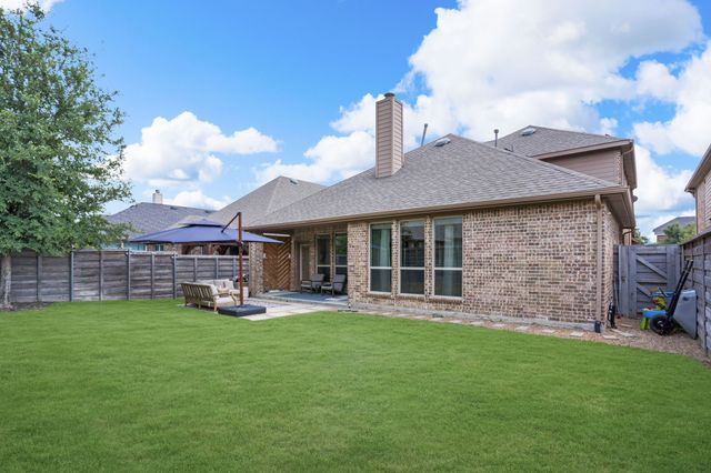 853 Field Crossing, Little Elm, TX 76227