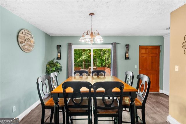 9670 Lee Circle, Gainesville, GA 30506
