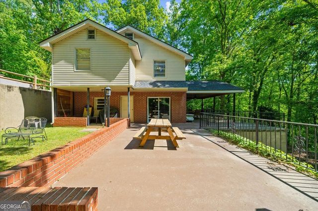 9670 Lee Circle, Gainesville, GA 30506