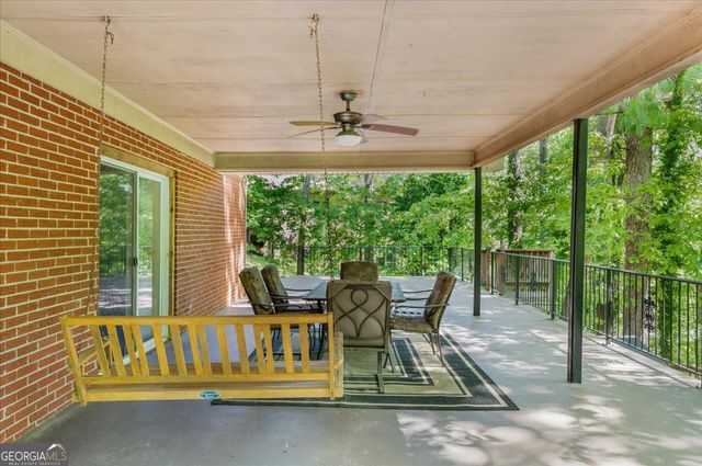 9670 Lee Circle, Gainesville, GA 30506
