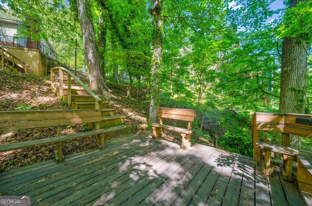 9670 Lee Circle, Gainesville, GA 30506