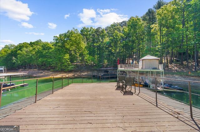 9670 Lee Circle, Gainesville, GA 30506