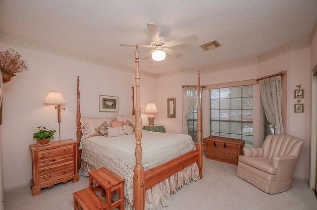 1919 Mosa Creek Court, Houston, TX 77017