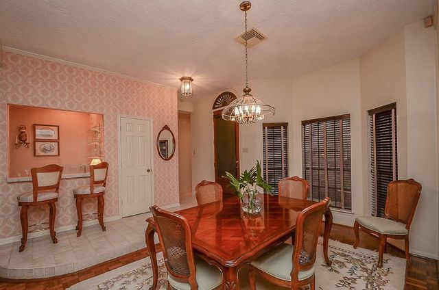 1919 Mosa Creek Court, Houston, TX 77017