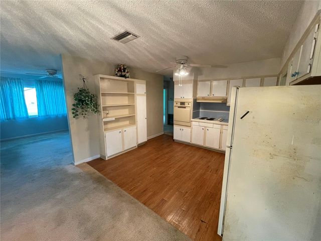 635 DEVILLE DRIVE E, Largo, FL 33771