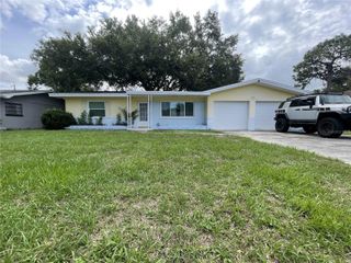 635 DEVILLE DRIVE E, Largo, FL 33771