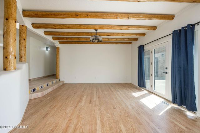 1032 Carver Road, Las Cruces, NM 88005