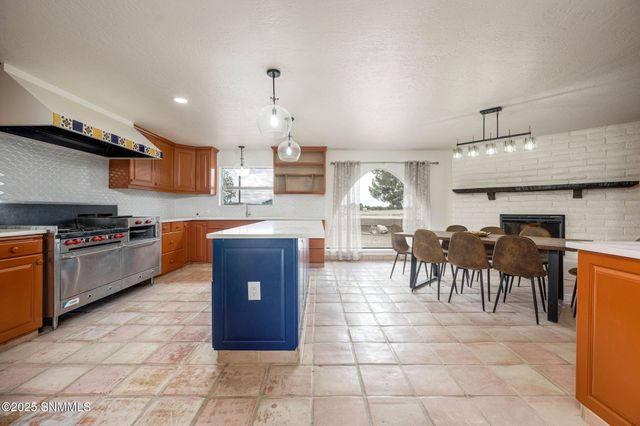 1032 Carver Road, Las Cruces, NM 88005