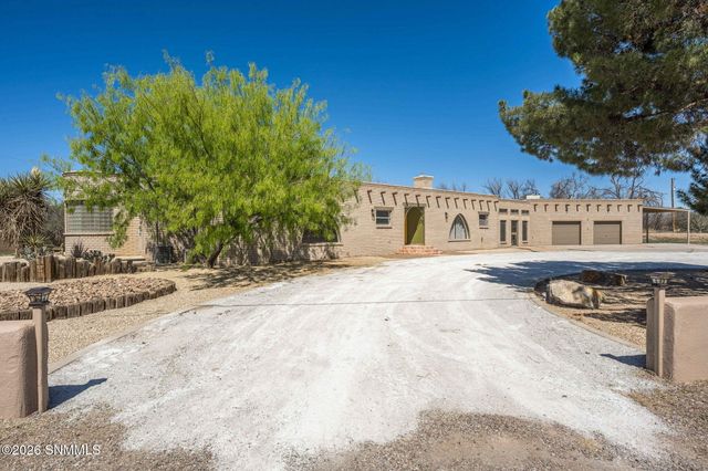 1032 Carver Road, Las Cruces, NM 88005