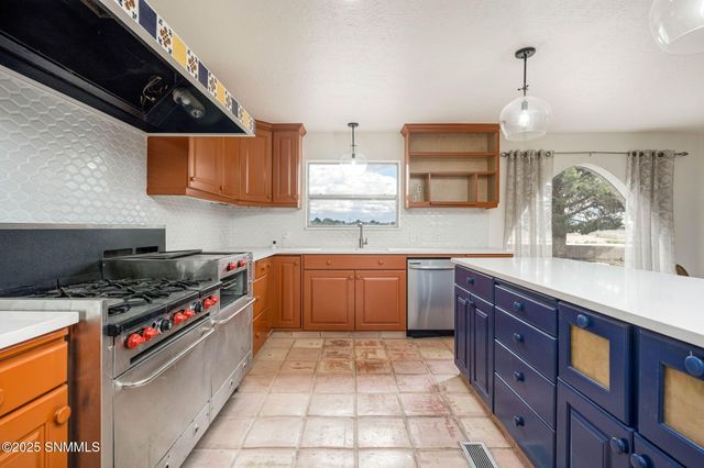 1032 Carver Road, Las Cruces, NM 88005