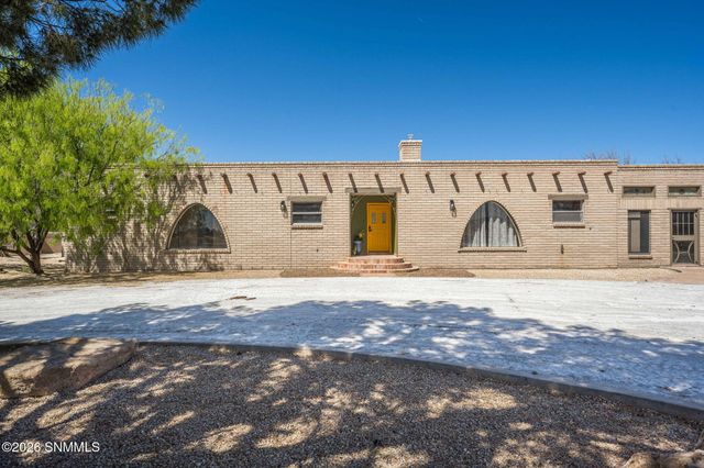 1032 Carver Road, Las Cruces, NM 88005
