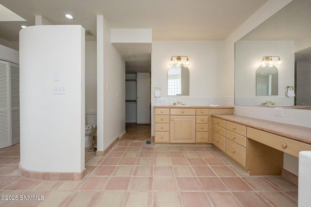 1032 Carver Road, Las Cruces, NM 88005