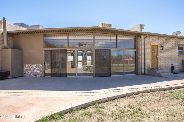 1032 Carver Road, Las Cruces, NM 88005
