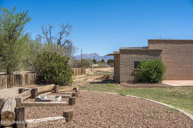 1032 Carver Road, Las Cruces, NM 88005