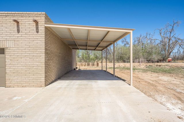 1032 Carver Road, Las Cruces, NM 88005