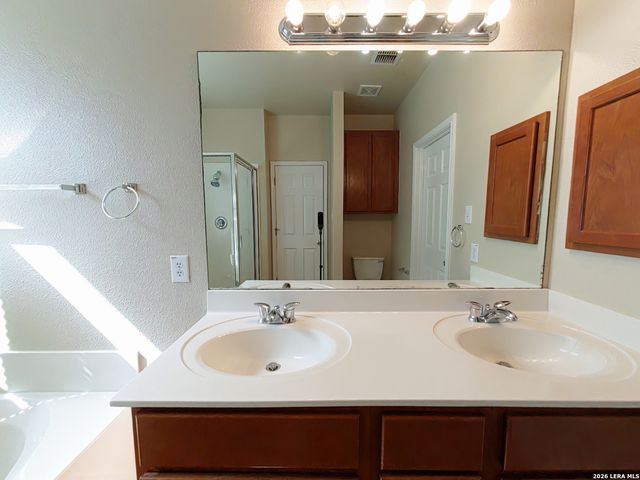 12102 Redbud Leaf, San Antonio, TX 78253