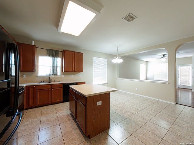 12102 Redbud Leaf, San Antonio, TX 78253