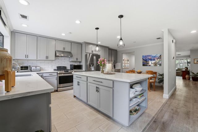 11357 Gold Country Blvd, Gold River, CA 95670