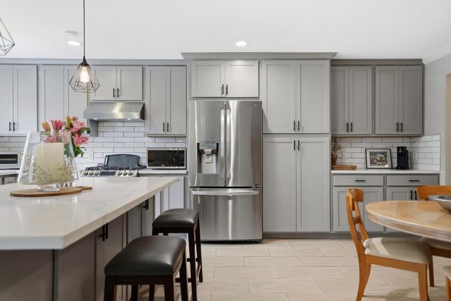 11357 Gold Country Blvd, Gold River, CA 95670