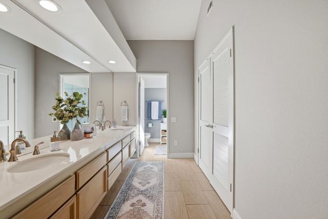 11357 Gold Country Blvd, Gold River, CA 95670