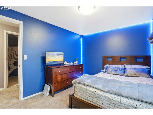 16356 Se ANDEREGG Pkwy, Damascus, OR 97089