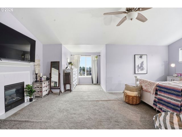 16356 Se ANDEREGG Pkwy, Damascus, OR 97089