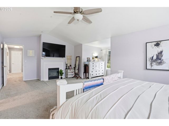 16356 Se ANDEREGG Pkwy, Damascus, OR 97089