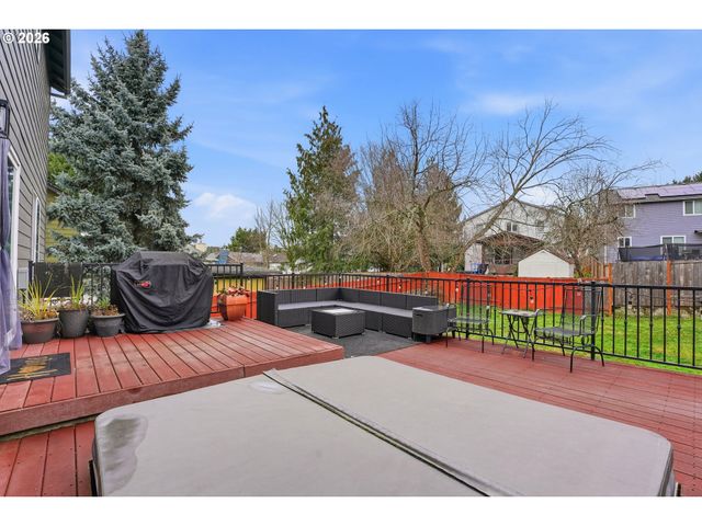 16356 Se ANDEREGG Pkwy, Damascus, OR 97089