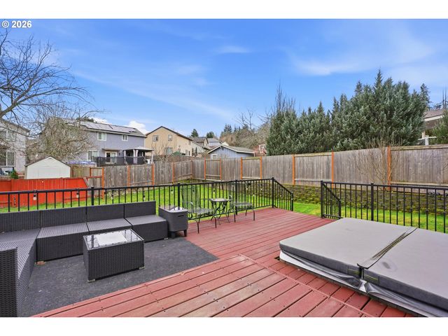 16356 Se ANDEREGG Pkwy, Damascus, OR 97089