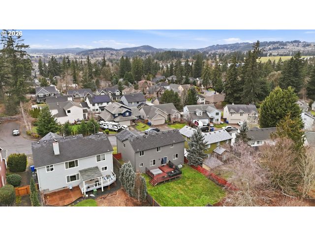 16356 Se ANDEREGG Pkwy, Damascus, OR 97089