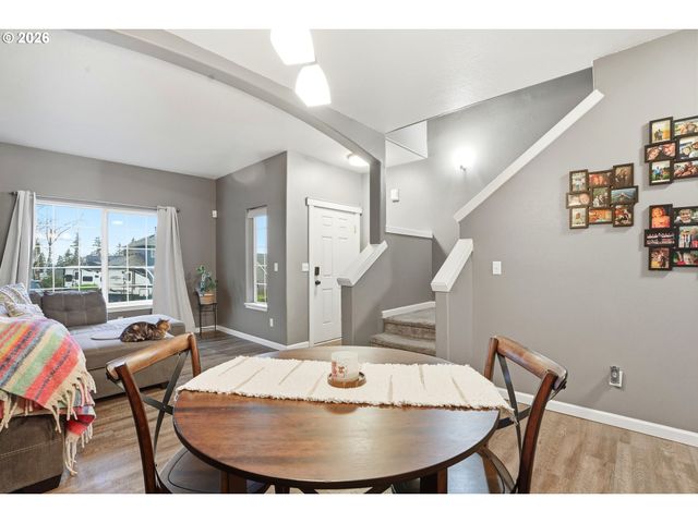 16356 Se ANDEREGG Pkwy, Damascus, OR 97089