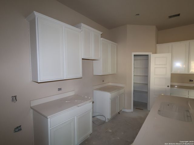 1104 Limestone Ridge, Seguin, TX 78155