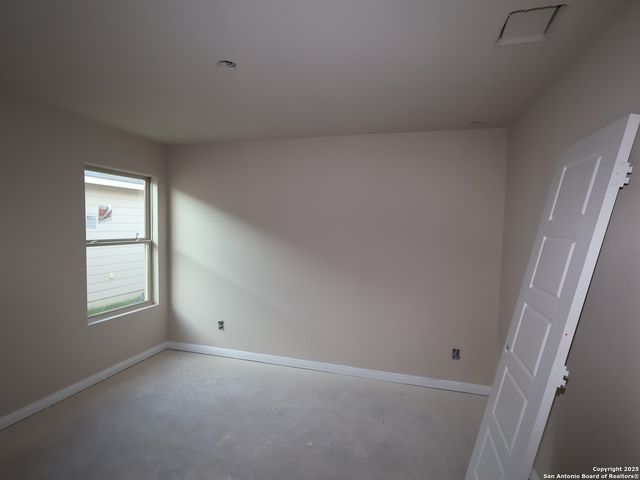 1104 Limestone Ridge, Seguin, TX 78155