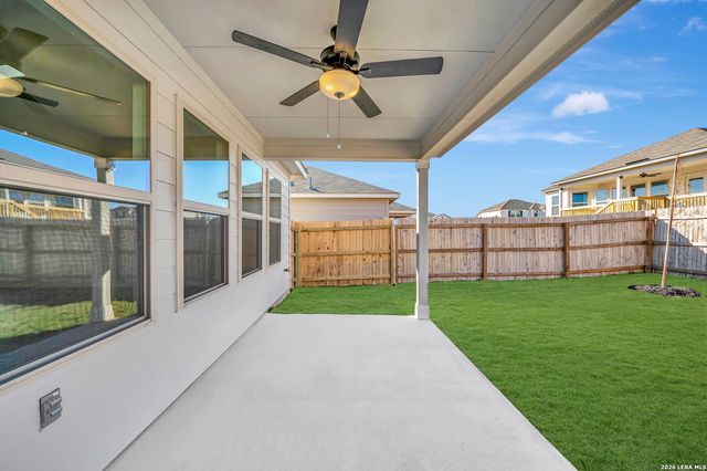 1104 Limestone Ridge, Seguin, TX 78155