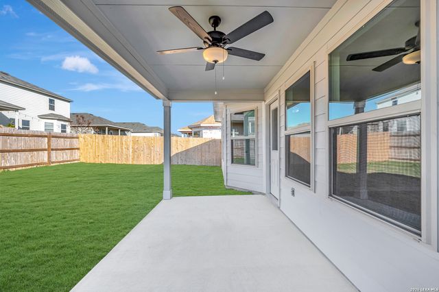 1104 Limestone Ridge, Seguin, TX 78155