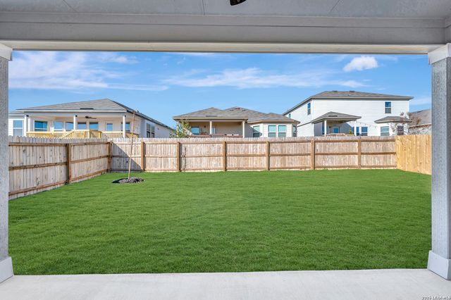 1104 Limestone Ridge, Seguin, TX 78155