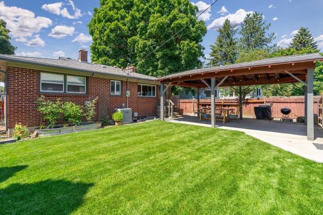 4518 N WALNUT St, Spokane, WA 99205