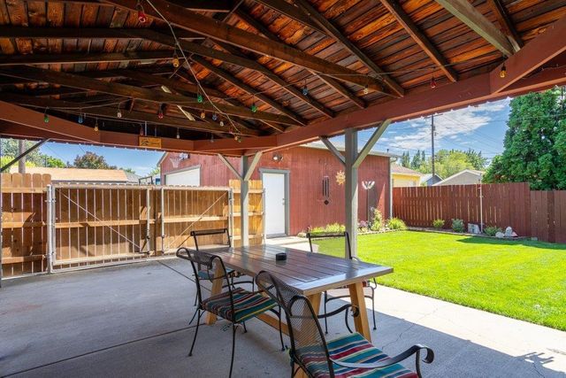 4518 N WALNUT St, Spokane, WA 99205